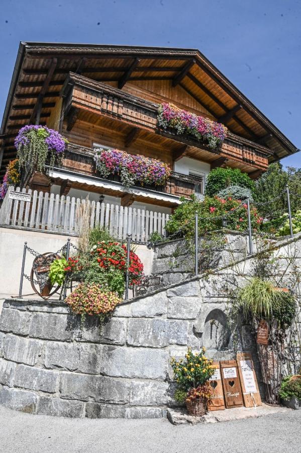 Ferienhaus Schneiderhausl Zillertal Apartment Stummerberg Exterior photo