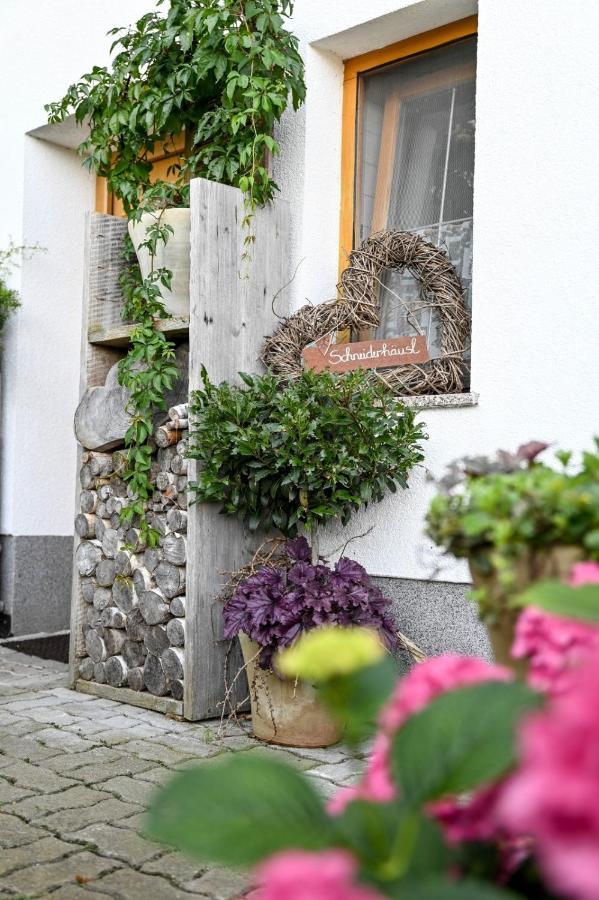 Ferienhaus Schneiderhausl Zillertal Apartment Stummerberg Exterior photo