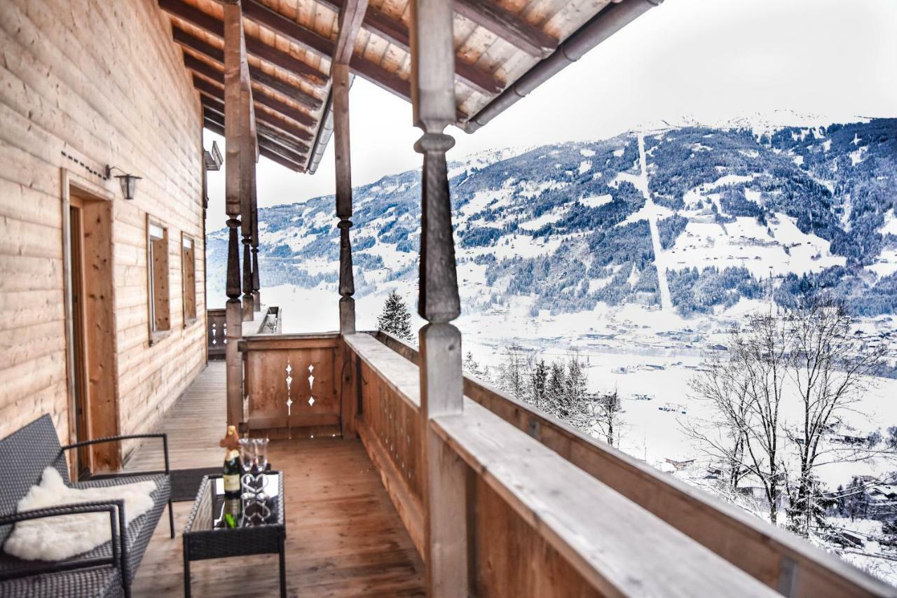 Ferienhaus Schneiderhausl Zillertal Apartment Stummerberg Exterior photo